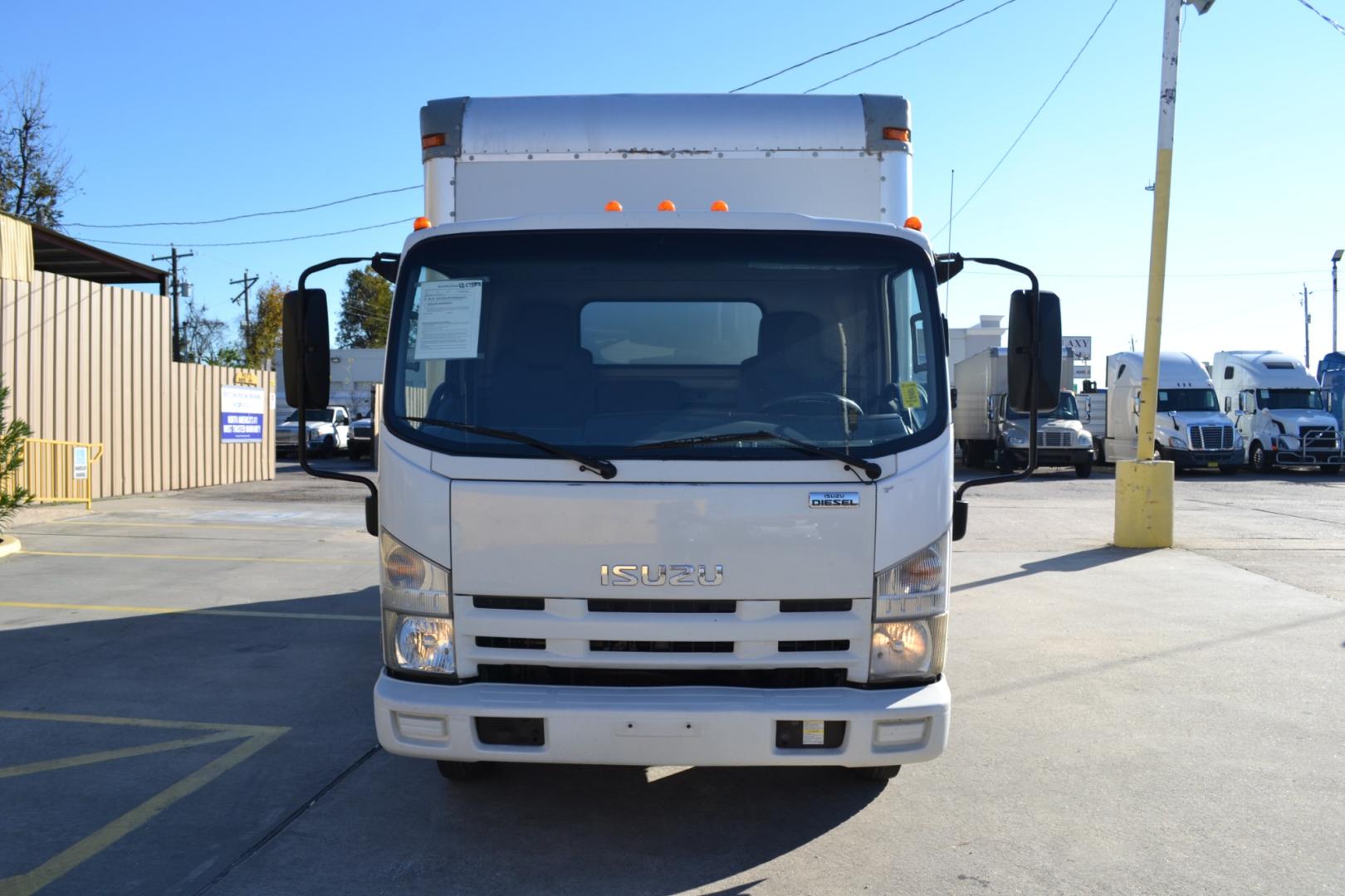 2012 WHITE /GRAY ISUZU NPR with an 4HK1TC 5.2L TURBO-CHARGED DIESEL engine, AUTOMATIC transmission, located at 9172 North Fwy, Houston, TX, 77037, (713) 910-6868, 29.887470, -95.411903 - Photo#1